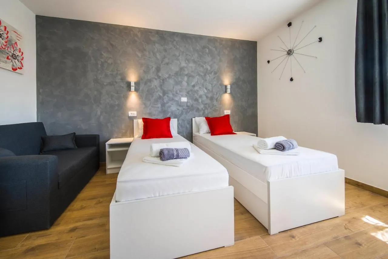 Split Central Luxury Studios Apartment