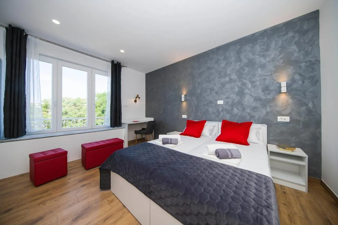 Split Central Luxury Studios Apartment