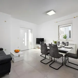  Appartement Luxury Ketty