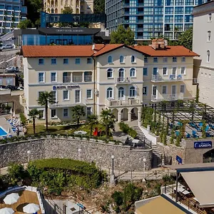 **** Hotel Domino Kroatië